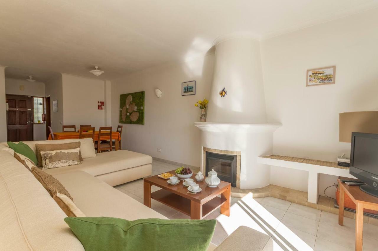 הוילה Senhora da Luz Casa Tulipa מראה חיצוני תמונה